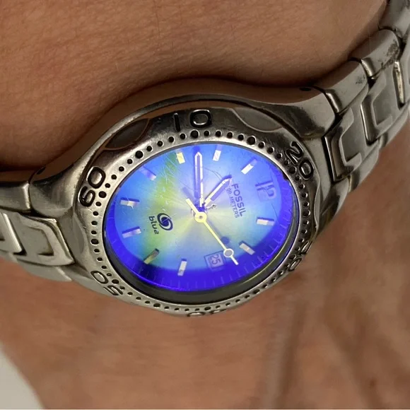 Fossil Blue Watch Blue Green Dial Silver Tone - Picture 4 of 11